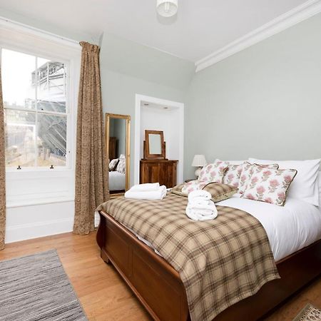 Joivy Cozy Apt Near Edinburgh Castle Exterior photo